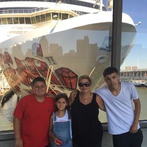 Meet your Posher, Marie